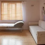 Allika Holiday House 펜션 페르누