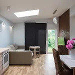 Allika Holiday House 페르누