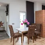 Allika Holiday House